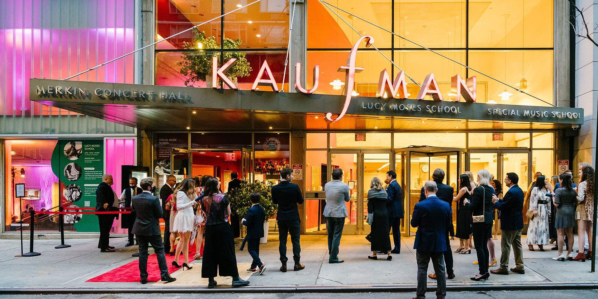 Photo of the entrance to Kaufman Music Center