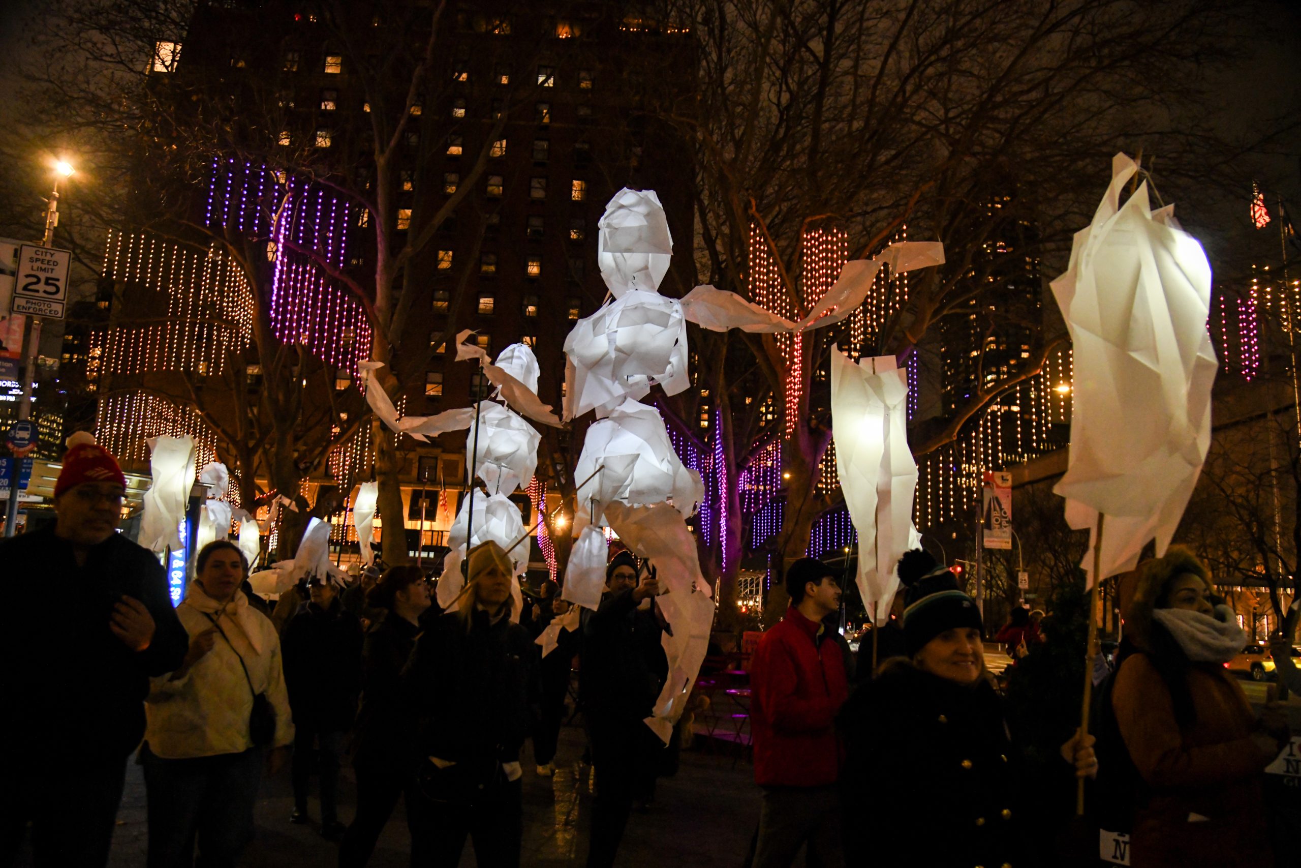 Frost Giant puppets at the WinteRamble